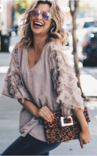 Feather Detailed 3/4 Sleeve Slub Top